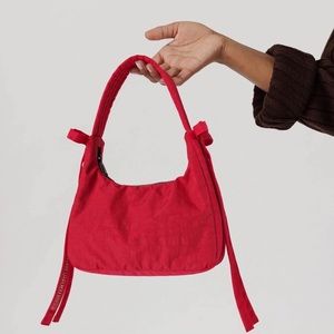 Candy Apple Red Sandy Liang Bow Baggu